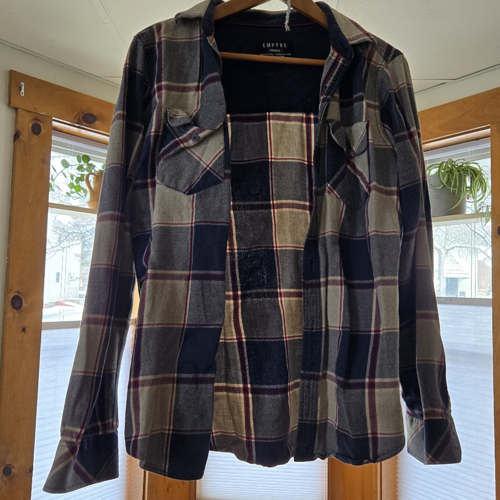 Empyre Blue and White Flannel, Size Small